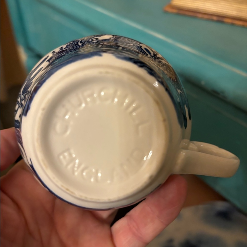 Tea cups - Picture 5 of 8
